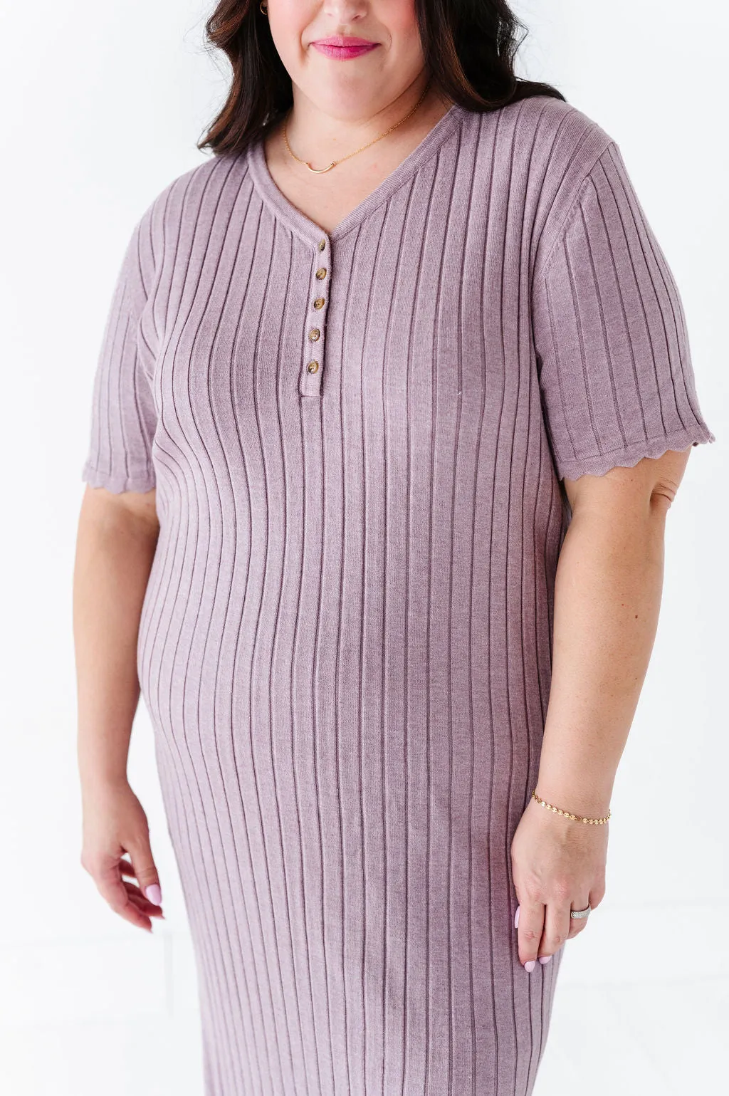 Harper Short Sleeve Dress in Lavender