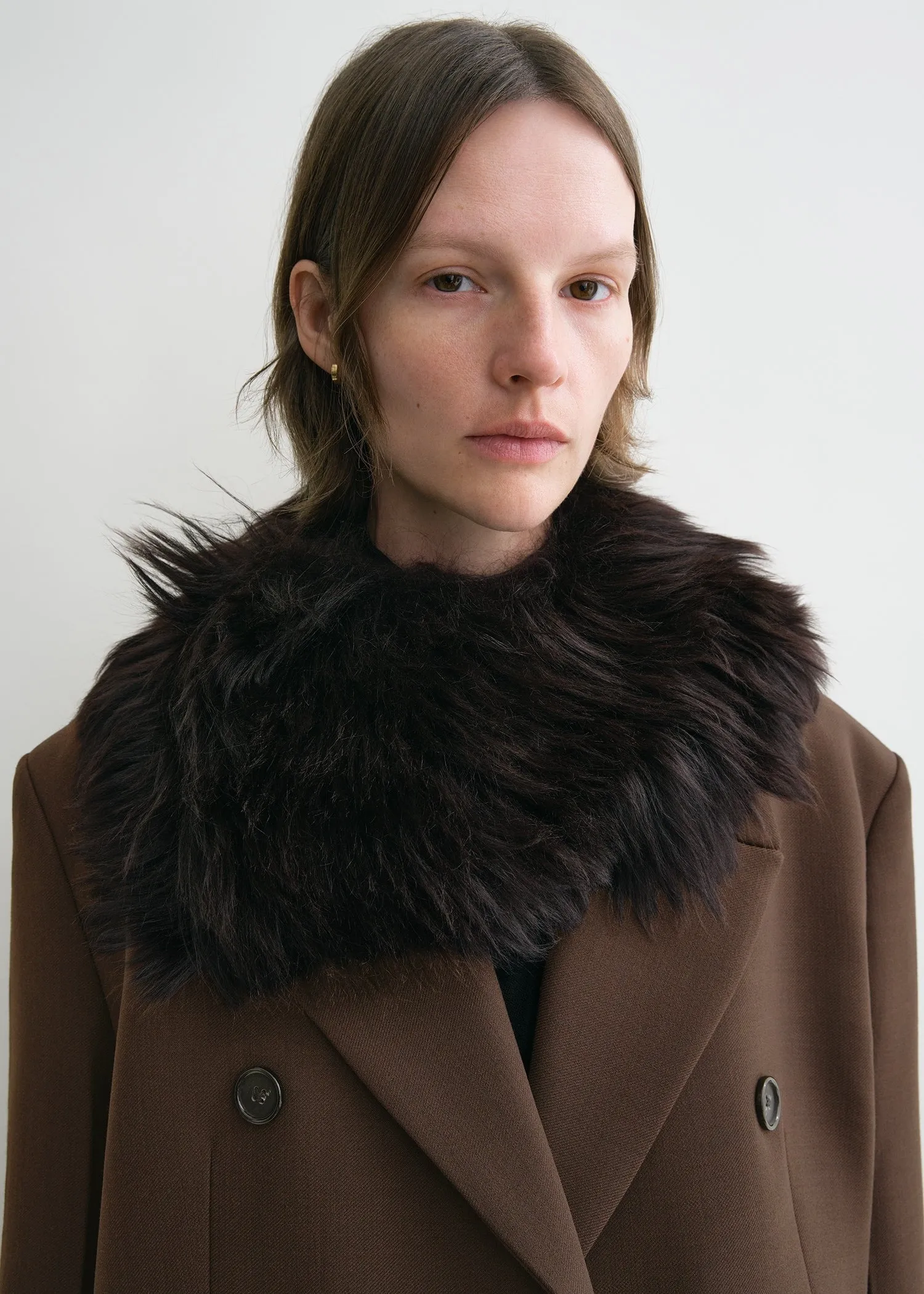 Silky shearling collar bark